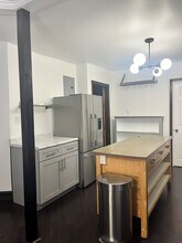 12 Parkside Ct in Brooklyn, NY - Building Photo - Building Photo