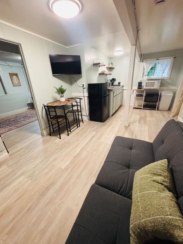 property at 1111 Haihai St