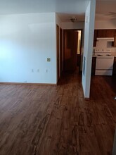 125 Crescent Lake Rd, Unit 203 in St. Clair, MO - Building Photo - Building Photo