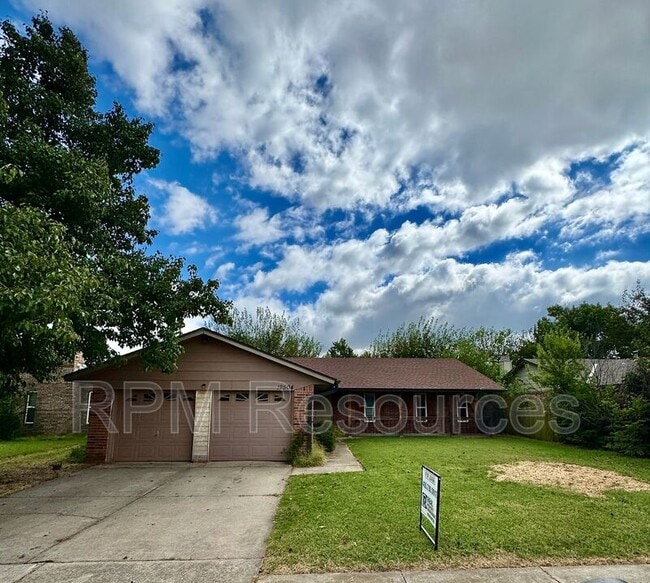property at 12504 Whispering Hollow Dr