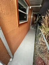 12921 SW 10th Terrace in Miami, FL - Foto de edificio - Building Photo