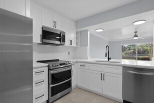 4100 N 58th Ave in Hollywood, FL - Building Photo