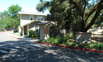 Acorn Court Apartments