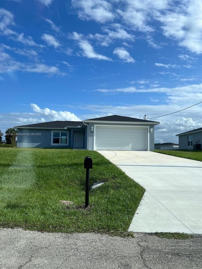 property at 1150 Norge Ct