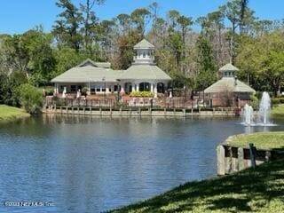 property at 400 Sandiron Cir