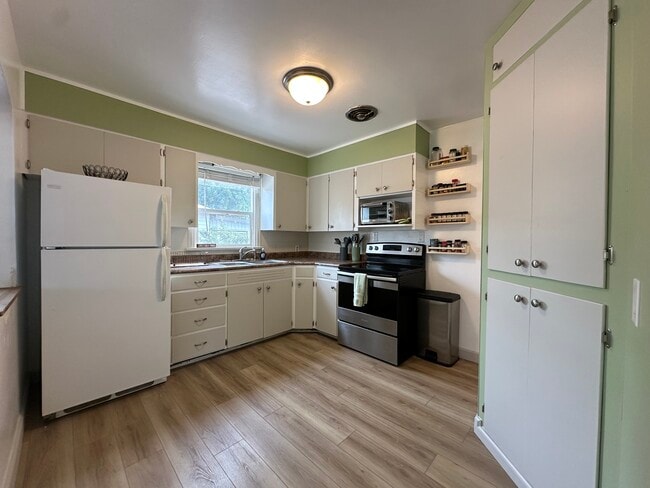 705 Morrison Ave in Pueblo, CO - Building Photo - Building Photo