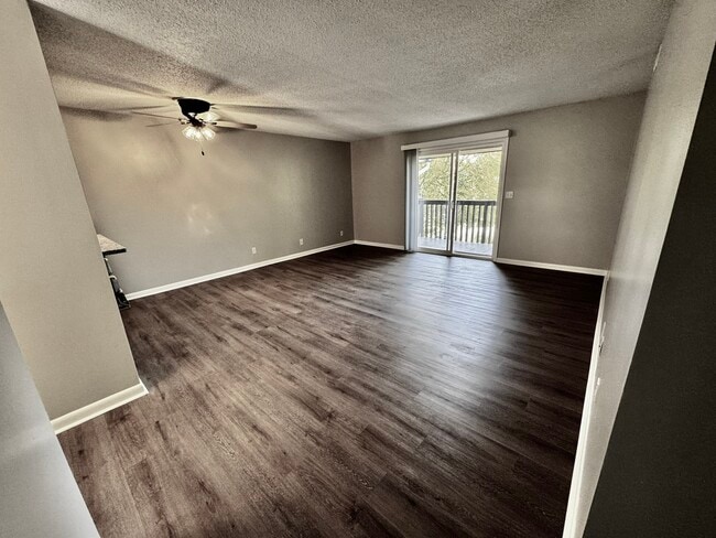 property at 122 Turnwood Ln