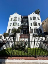 Mediterranean Sea Partners, LLC in Los Angeles, CA - Foto de edificio - Building Photo