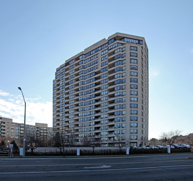 The Conservatory Condos in Vaughan, ON - Building Photo - Building Photo