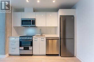 284 King St E in Toronto, ON - Building Photo - Building Photo