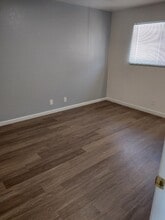 1155 E Laurel Dr in Salinas, CA - Building Photo - Building Photo