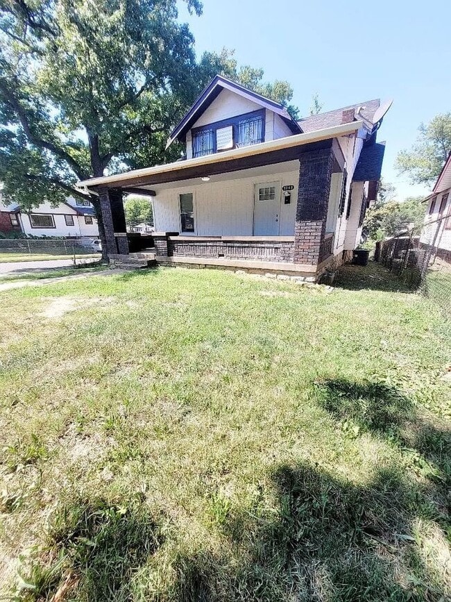 property at 5248 Euclid Ave E