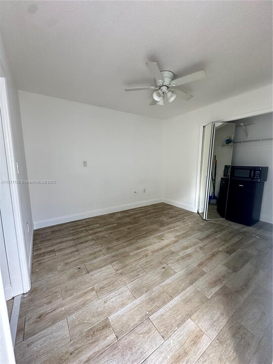 14880 SW 56th Terrace in Miami, FL - Building Photo