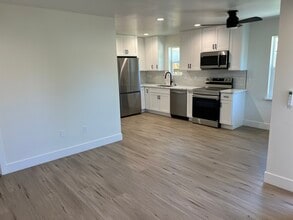 5228 2nd Ave in Sacramento, CA - Building Photo - Building Photo