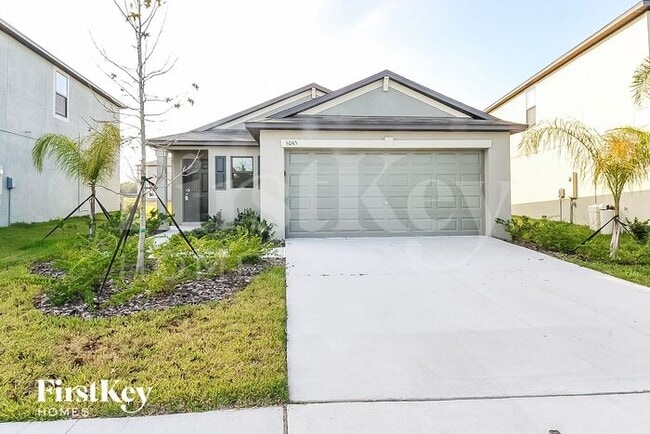 5045 Brickwood Rise Dr in Wimauma, FL - Building Photo - Building Photo