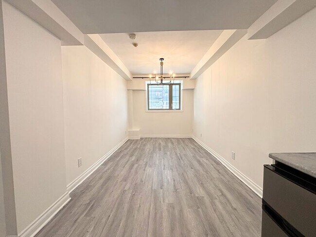 259 St Paul St in St Catharines, ON - Foto de edificio - Building Photo