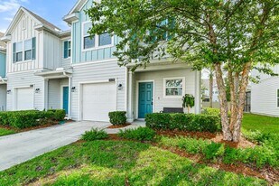 1620 Pottsburg Point Dr in Jacksonville, FL - Building Photo