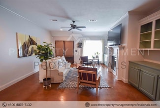 168 Harvey Cir in Canton, MS - Building Photo - Building Photo