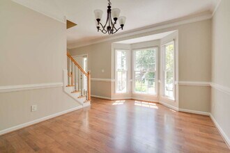 8512 Erinsbrook Dr in Raleigh, NC - Building Photo - Building Photo