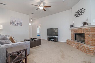 1313 Pacific Ave in Midland, TX - Building Photo - Building Photo