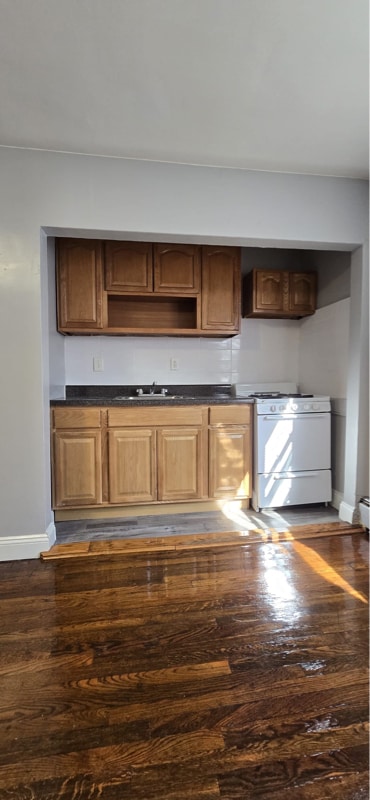 5 Rhode Island Ave