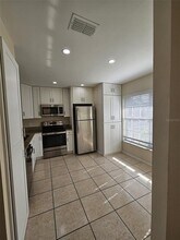 14667 Laguna Beach Cir in Orlando, FL - Building Photo - Building Photo