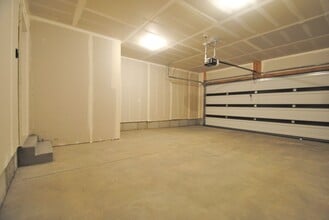 656 S 450 E in Clearfield, UT - Building Photo - Building Photo