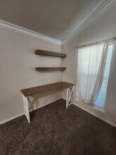 1518 Brand Ln in Midland, TX - Foto de edificio - Building Photo