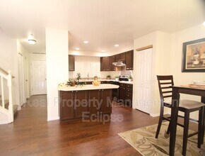 5710 14th Dr W in Everett, WA - Building Photo - Building Photo