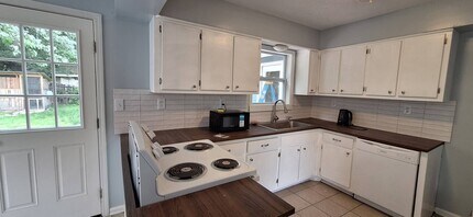 7224 Lamesa Ln in Bartlett, TN - Building Photo - Building Photo