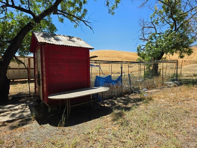 6491 Pleasants Valley Rd in Vacaville, CA - Building Photo - Building Photo