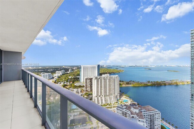 501 NE 31st St, Unit # 3806 in Miami, FL - Building Photo - Building Photo