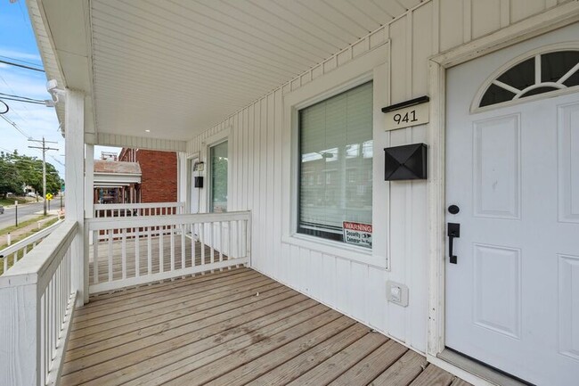 941-945-945 E Whittier St in Columbus, OH - Building Photo - Building Photo