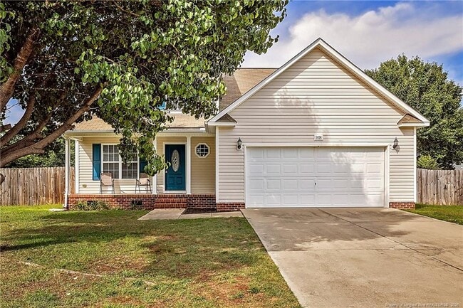 1414 Seabiscuit Dr in Parkton, NC - Building Photo - Building Photo