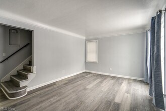 9809 Way Ave in Cleveland, OH - Building Photo - Building Photo