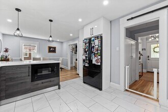 11 Parkway in Medford, MA - Building Photo - Building Photo