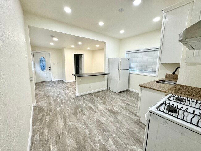 1149 Marietta St in Los Angeles, CA - Building Photo - Building Photo