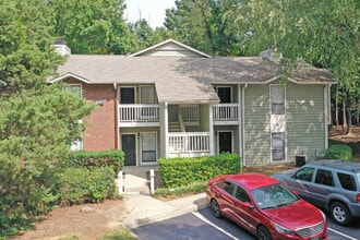 Woodland Park Apartment Homes in Greensboro, NC - Building Photo - Building Photo