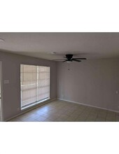 5207 Rue St in Houston, TX - Building Photo - Building Photo