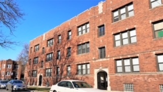 1502 E 74th St in Chicago, IL - Building Photo