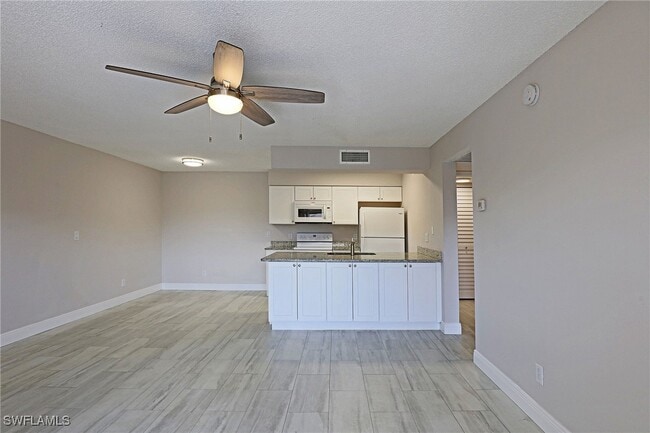 property at 5305 Summerlin Rd