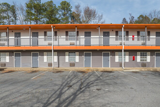 Siegel Select Atlanta/Acworth in Acworth, GA - Building Photo - Building Photo