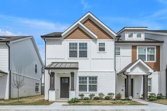 Robinson Rowhouse Townhomes in Old Hickory, TN - Building Photo - Building Photo