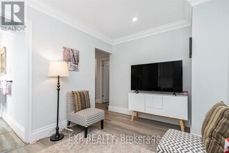 5858 Ferry St in Niagara Falls, ON - Building Photo - Building Photo