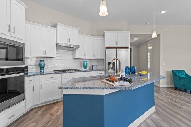 1218 Hidden Oaks Dr