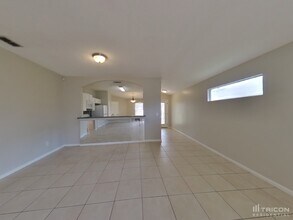 7319 Volley Dr N in Jacksonville, FL - Building Photo - Building Photo