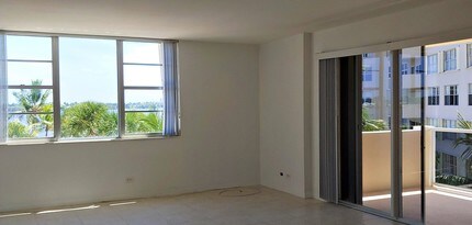 2800 N Flagler Dr, Unit 401 in West Palm Beach, FL - Foto de edificio - Building Photo