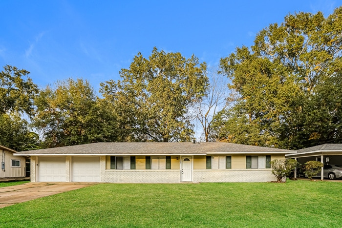 258 Melrose Dr in Jackson, MS - Foto de edificio