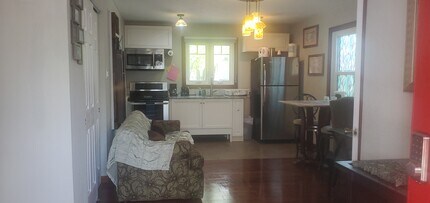 809 4th Ave N, Unit Uptown St Pete in St. Petersburg, FL - Foto de edificio - Building Photo