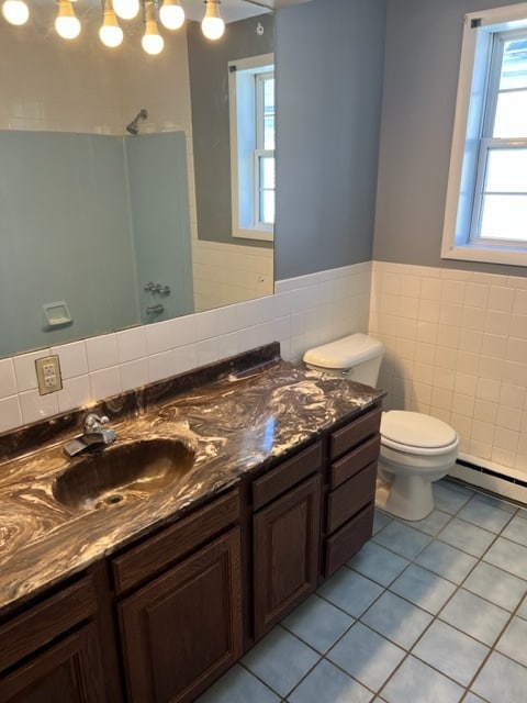 property at 821 Charles Ave